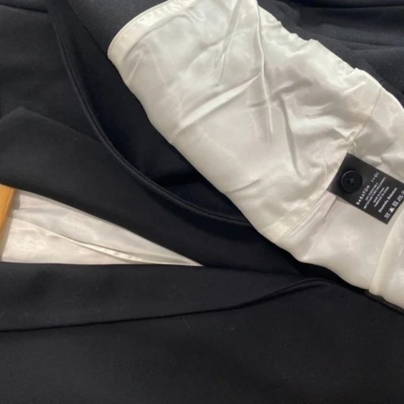 Like-New- Aritzia Babaton I-OI Luxembourg Wool Cashmere Black Blazer Coat (XS) - Picture 6 of 9